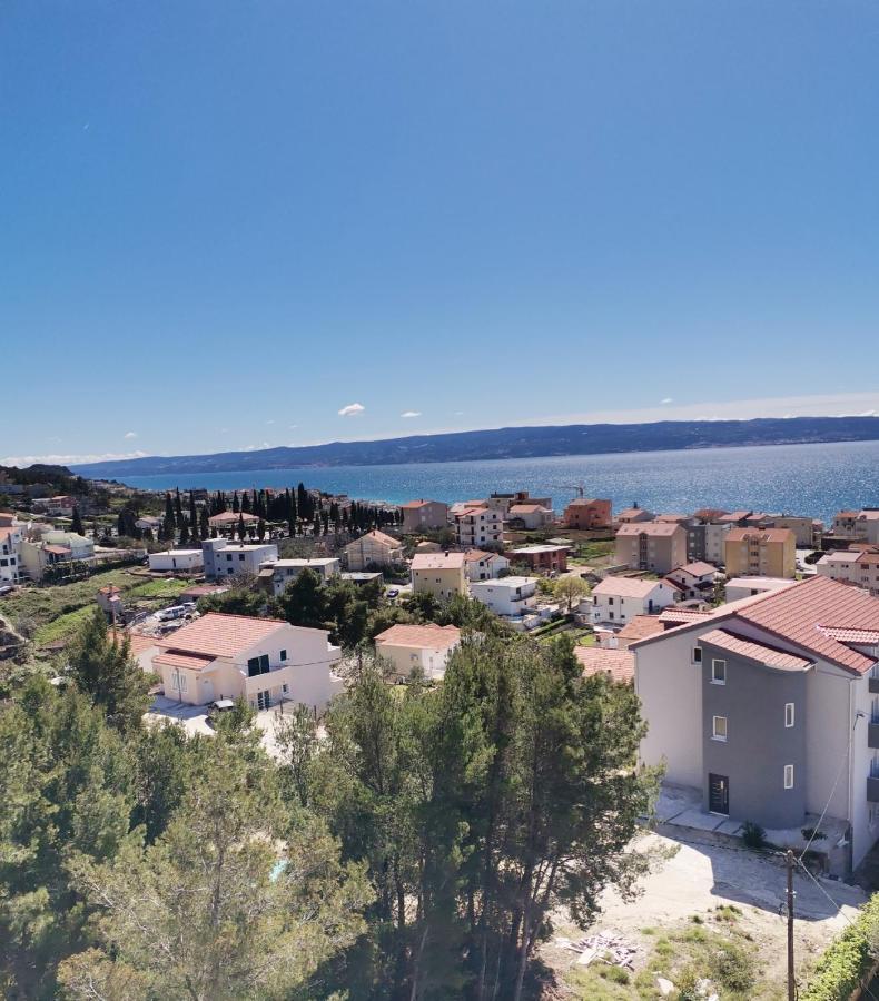 Apartman Pejic Podstrana Bagian luar foto