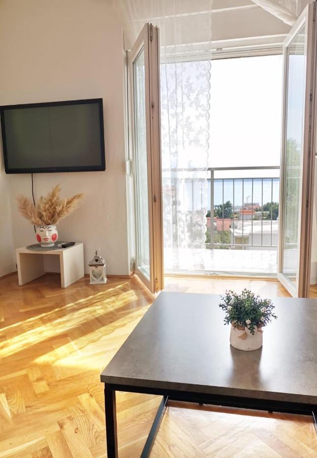 Apartman Pejic Podstrana Bagian luar foto