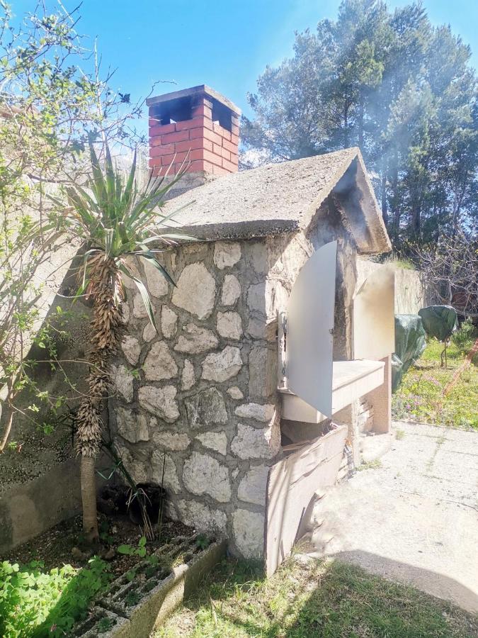 Apartman Pejic Podstrana Bagian luar foto